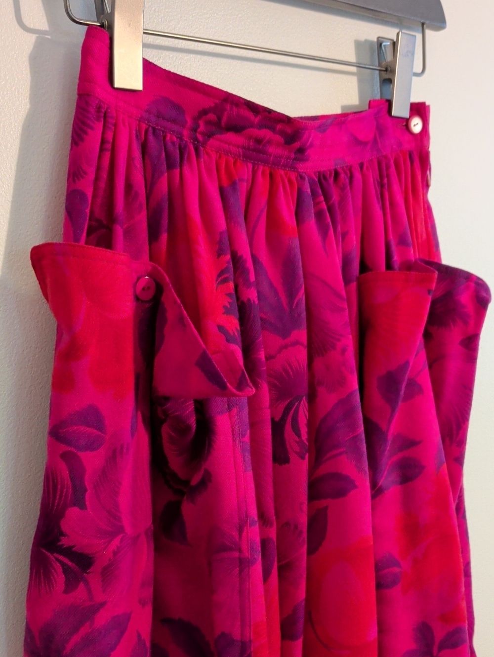 ESCADA vintage wool floral midi skirt - size xs / small - Picture 4 of 11